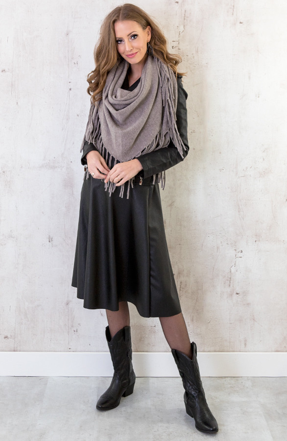 Poncho-Sjaal-Fringe-Taupe-2