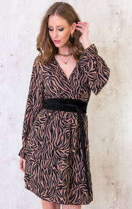 Jurk-Met-Zebraprint-Zwart-Camel-4