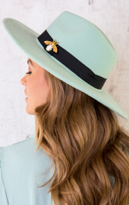 Exclusive-Hat-Bee-Mint-2-1