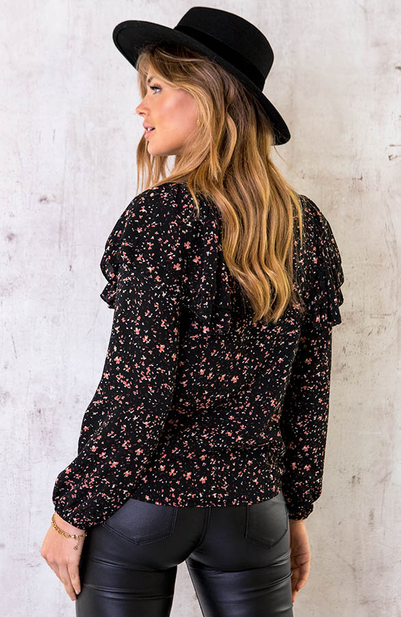 Ruffle-Bloemen-Blouse-Zwart-3
