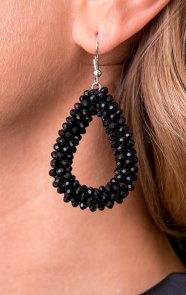 Oval-Black-Oorbellen-2