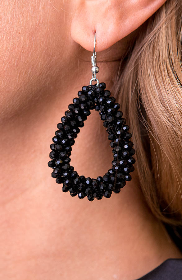 Oval-Black-Oorbellen-2