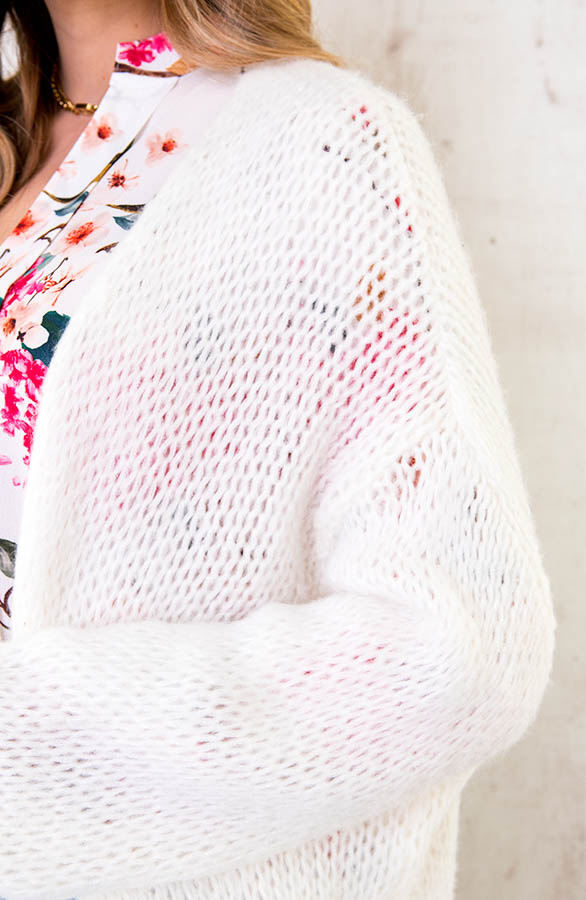 Oversized-Knitted-Vest-Ecru-2
