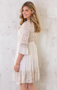 Kanten-Jurk-Beige-2