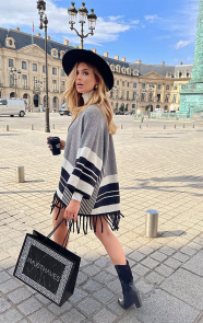Poncho-Zwart-Wit-Print-11