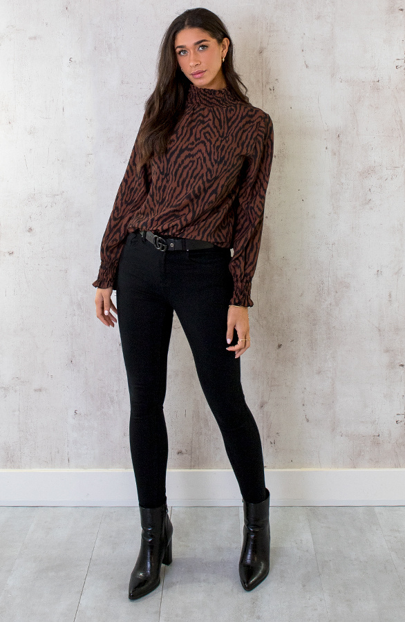 Col-Blouse-Zebra-Bruin-1