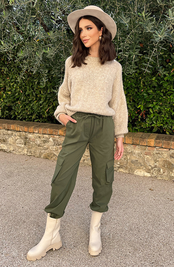 Soft-Oversized-Trui-Beige-1