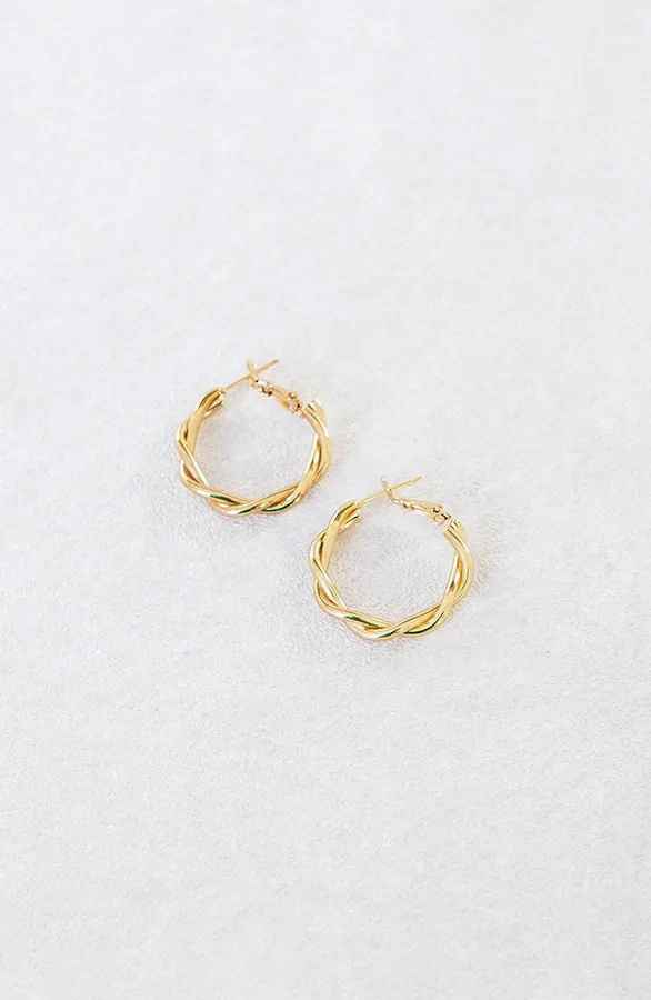 Twisted-Hoops-Oorbellen-Goud-3