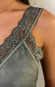 Luxury-Kanten-Top-Army-1