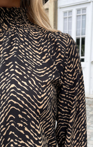 Col-Blouse-Zebra-Deluxe