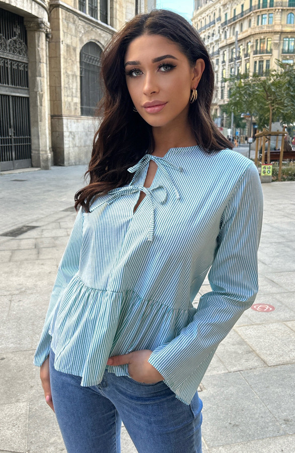 Blouse-Met-Strikjes-Mint-2