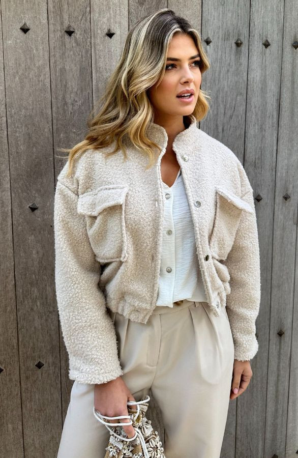 Boucl-Bomber-Jacket-Beige-8