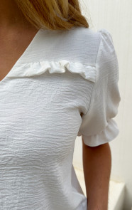 Ruffle-Top-Met-Pofmouwen-Ecru
