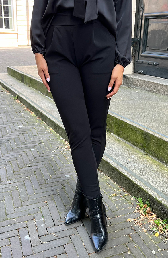 High-Waist-Pantalon-Stretch-Zwart-3