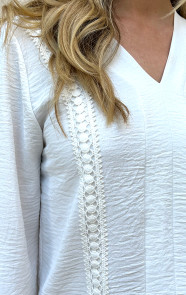 Romantic-V-Hals-Blouse-Ecru-20