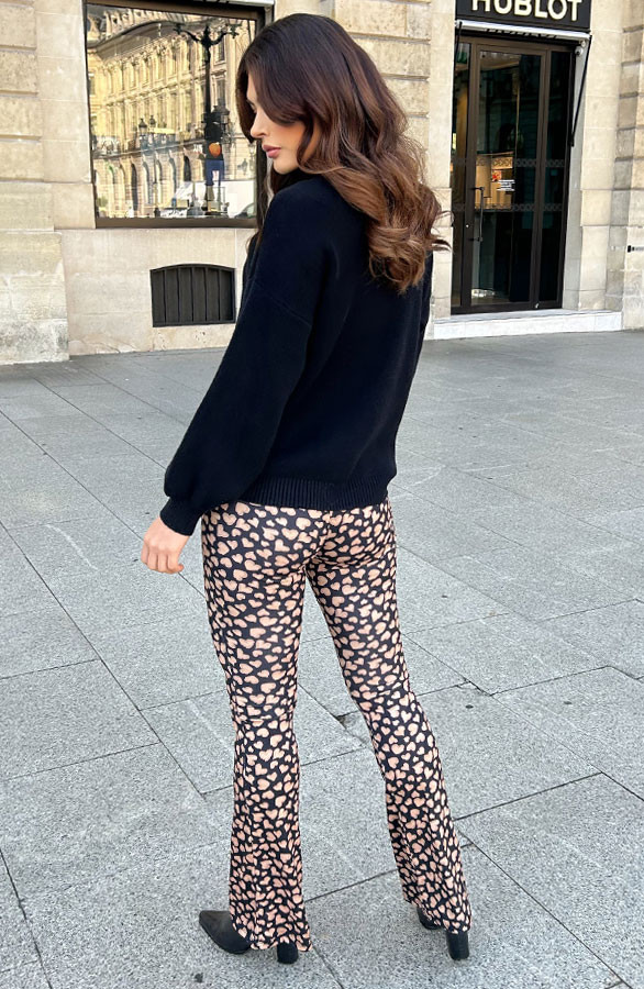 Luxury-Soft-Trui-Wijde-Mouw-Zwart2-3