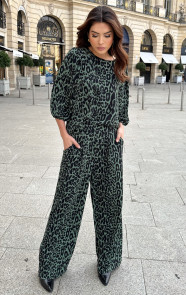 Mila-Puff-Sleeve-Top-Leopard-Army-4