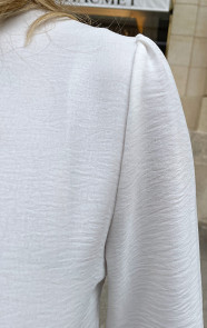 Mila-Strik-Blouse-Long-Sleeve-Ecru-1