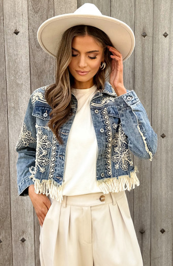 Jeansjacke mit Boho-Print