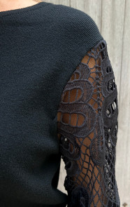Lace-Sleeve-Soft-Trui-Zwart-44