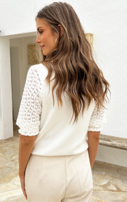 Mesh-Hearts-Sleeve-Soft-Top-Wit-5