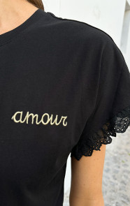 Amour-Top-Embroidery-Mouw-Zwart3