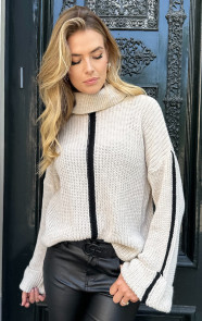 Detailed-Coltrui-Wijde-Mouwen-Beige-Zwart-12-1