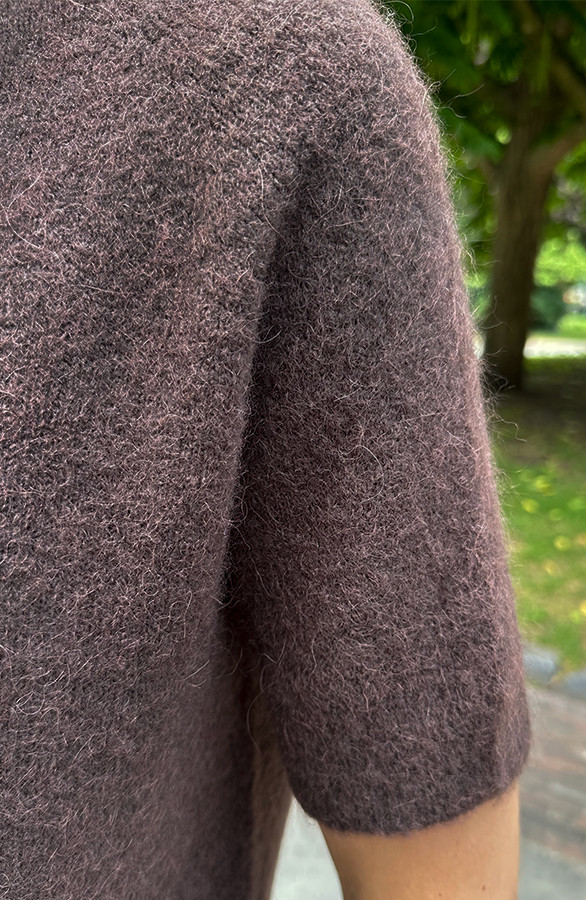 Oversized-Soft-Trui-Korte-Mouw-Dark-Choco-1