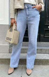 Schuine-Knoop-Wide-Fit-Jeans