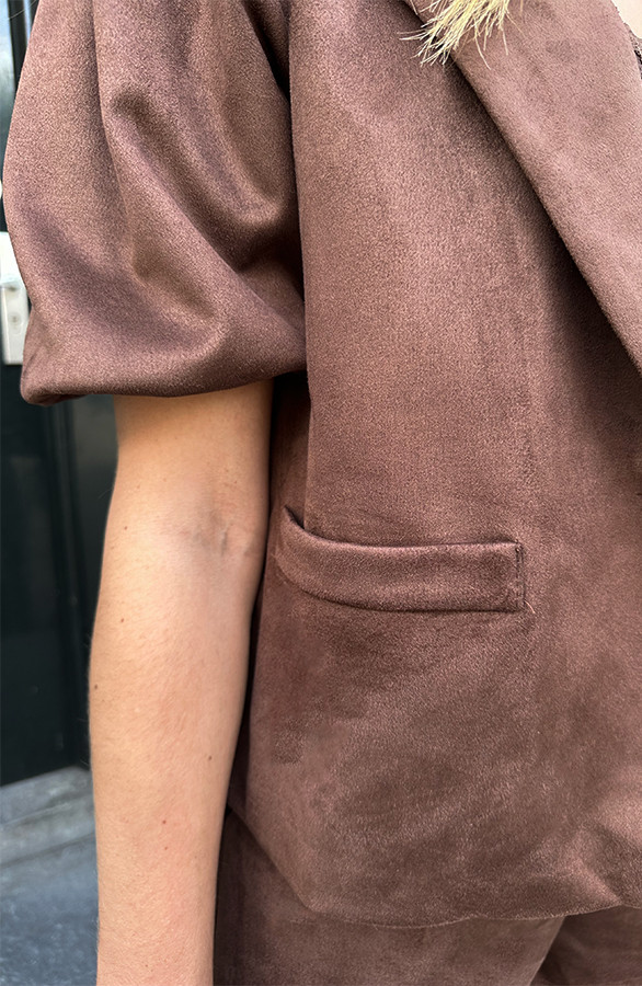 Suede-Puff-Sleeve-Blazer-Choco-2