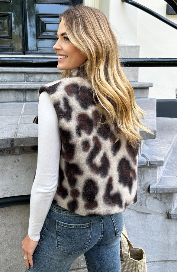 Woven-Button-Gilet-Leopard-Choco-12-6