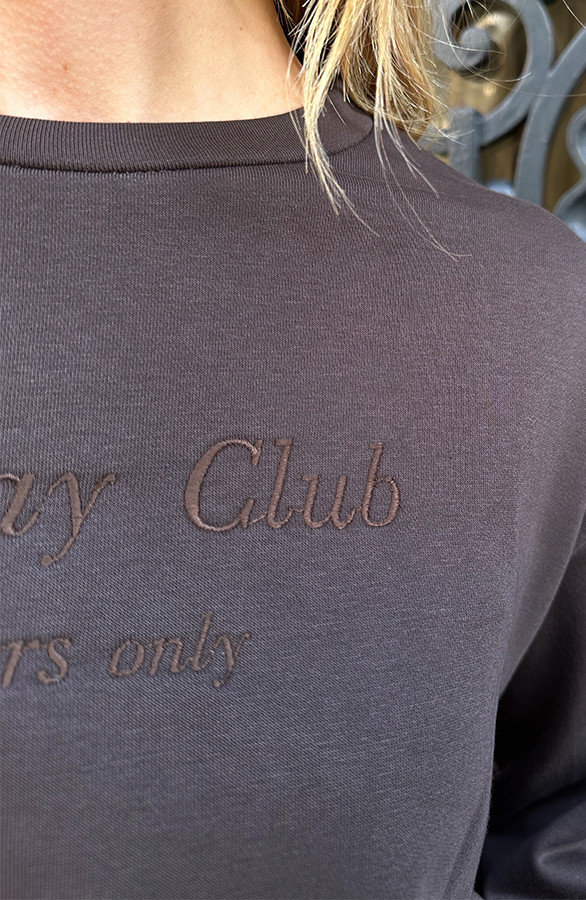 Comfy-Everyday-Sweater-Choco-3