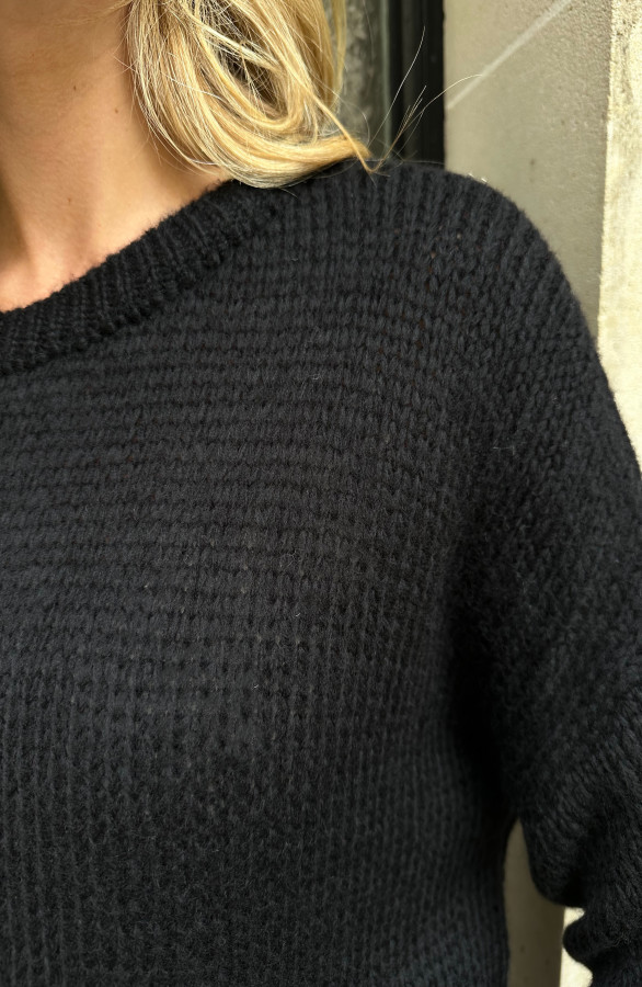 Cozy-Hearts-Sweater-Black-12