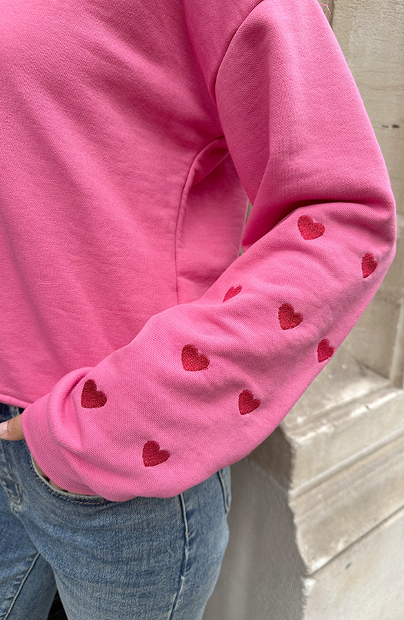 Oversized-Heart-Sweater-Roze-1