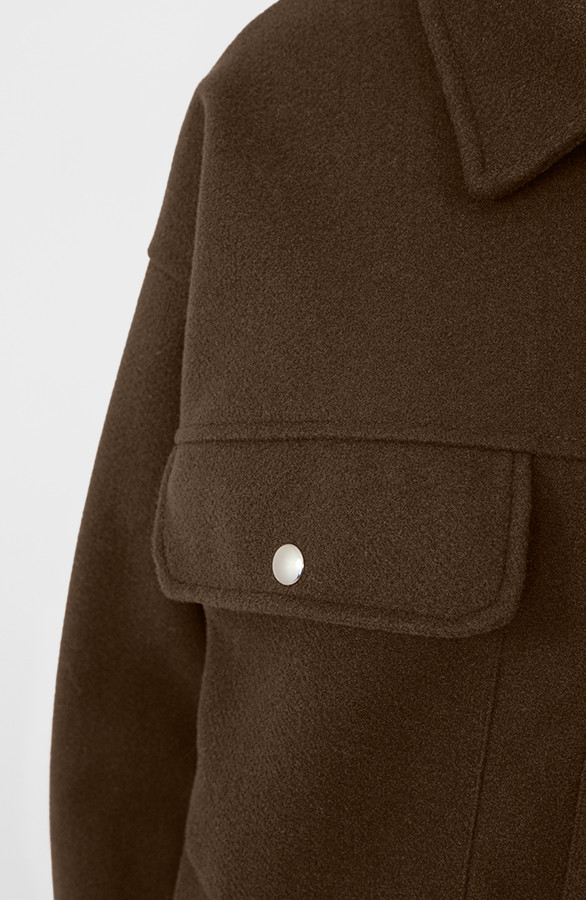 Soft-Jacket-Met-Klepzakken-Choco-1