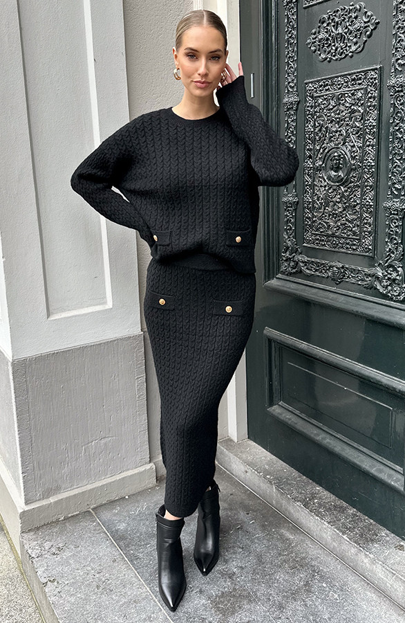 Cable-Knitted-Skirt-Zwart-66-1