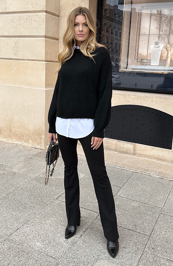 Detailed-Flared-Broek-Zwart-4