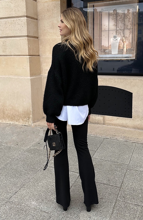 Detailed-Flared-Broek-Zwart-5