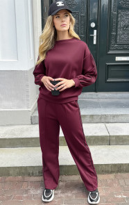 Oversized-Trui-Met-Bies-Burgundy-66-1