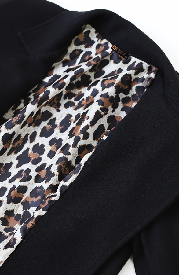 Soft-Coat-Met-Leopard-Lining-Zwart-2