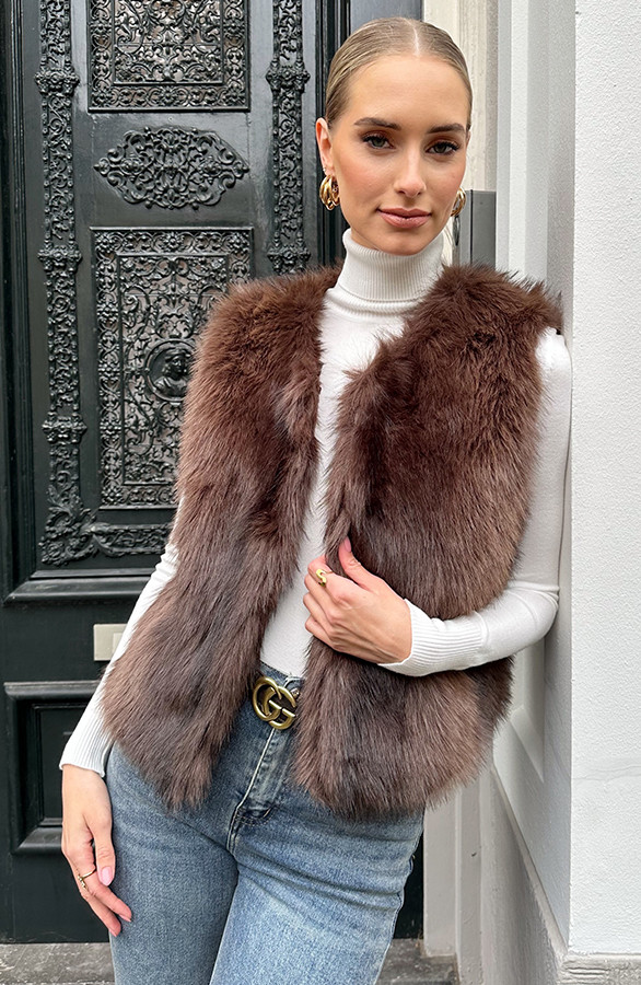 Soft-Faux-Fur-Gilet-Choco-12