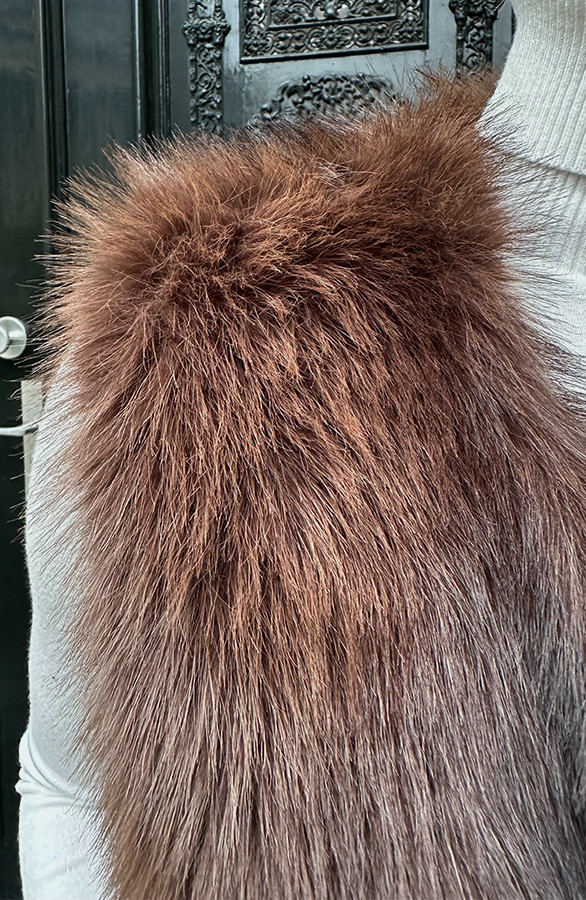 Soft-Faux-Fur-Gilet-Choco-3