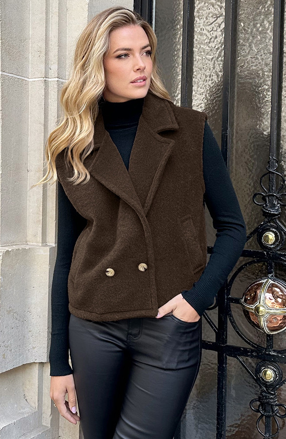 Soft-Oversized-Button-Gilet-Choco-15-8