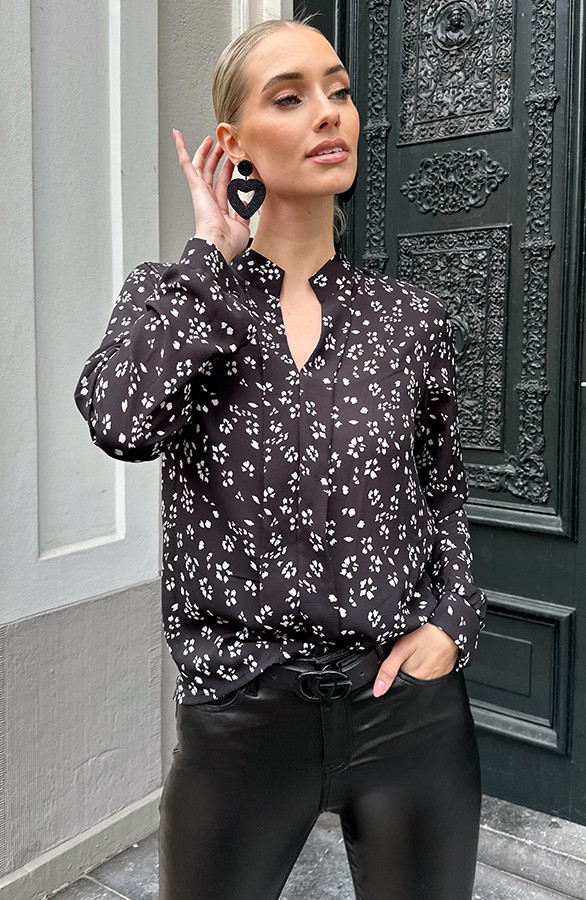 V-hals-Bloemen-Blouse-Zwart-Wit-3