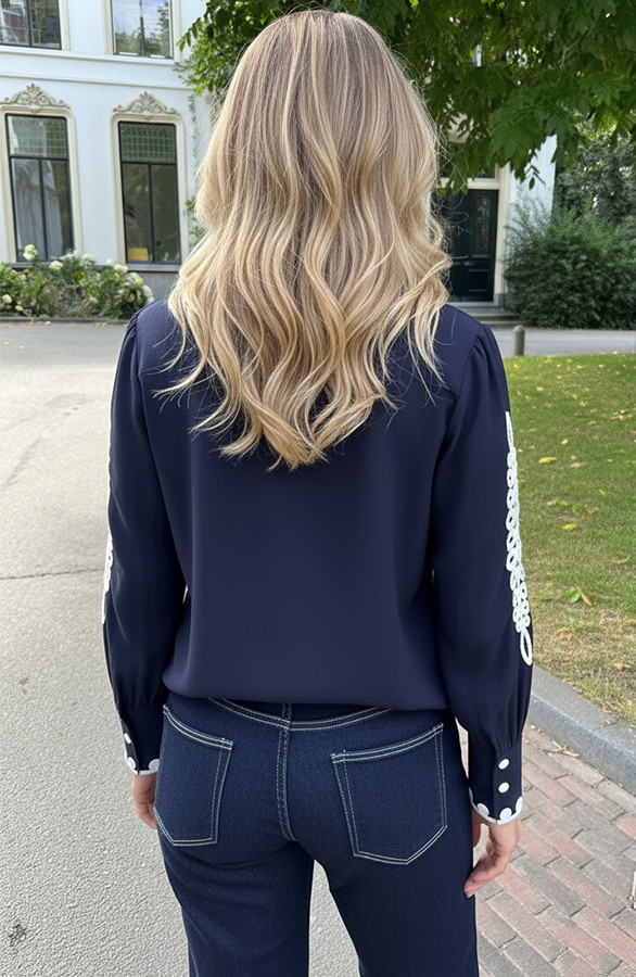 Oversized-Embroidery-Blouse-Marine-44-2