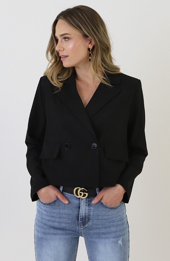 Cropped-Pocket-Blazer-Zwart-4