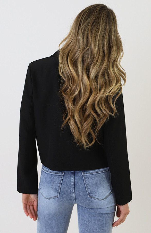 Cropped-Pocket-Blazer-Zwart-7