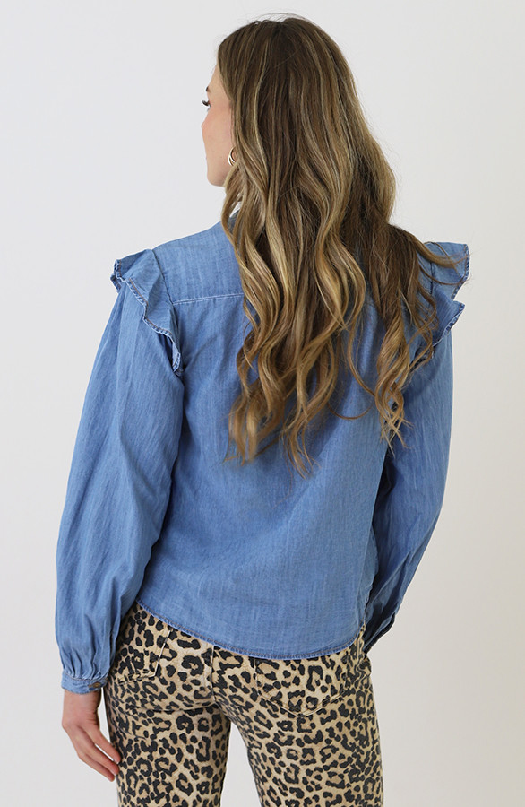 Elegance-Ruffle-Denim-Blouse-6