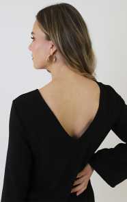 Longsleeve-Jurk-Open-Rug-Zwart-1
