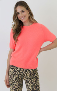 Oversized-Soft-Trui-Korte-Mouw-Neon-Koraal-6